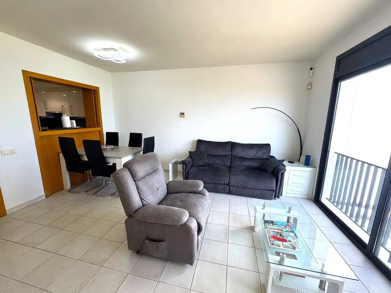 Sala d'estar de Apartament en venda en Mojácar amb Aire condicionat, Terrassa i Piscina