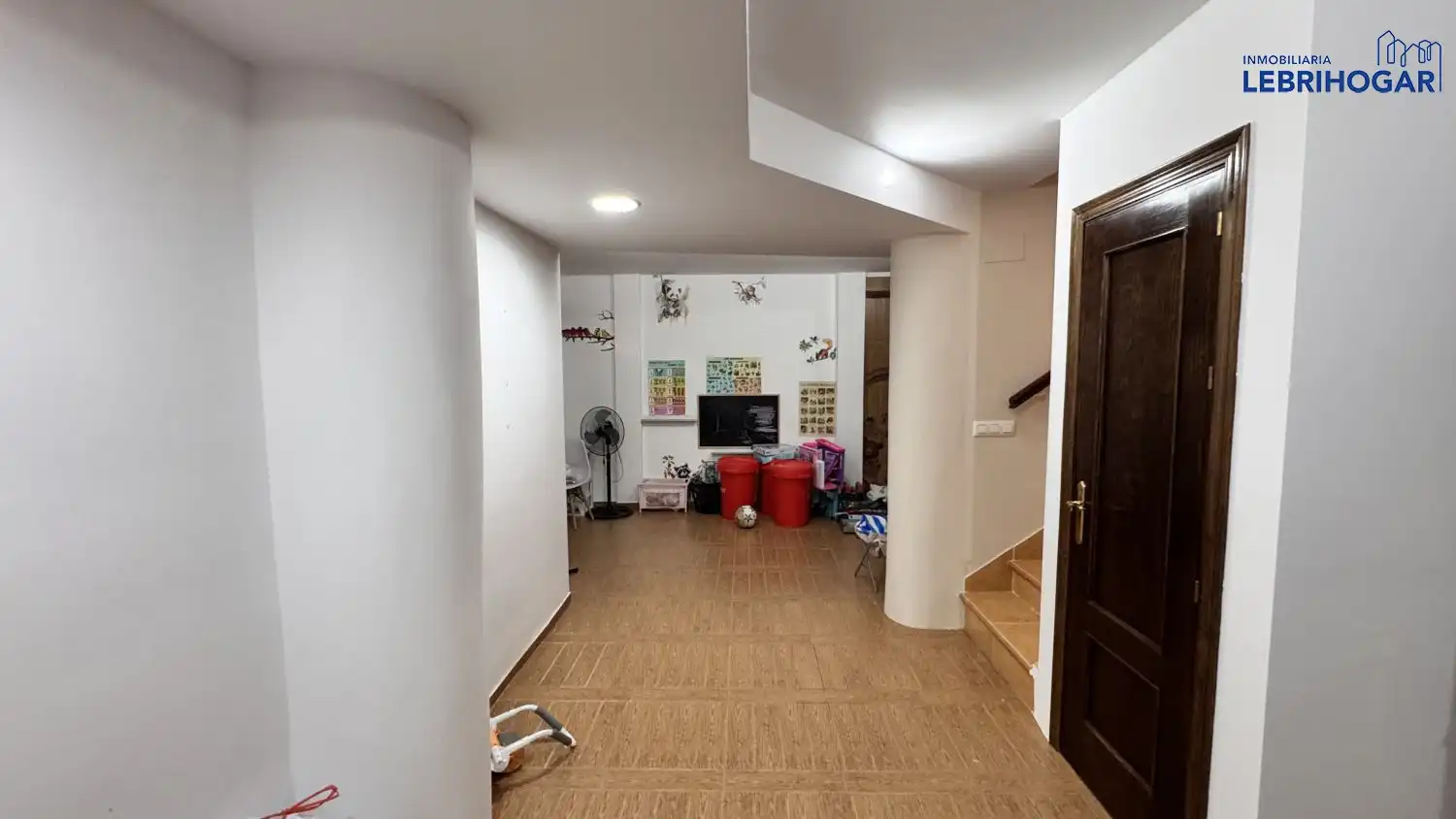 Casa adosada en venda en Lebrija amb Aire condicionat, Calefacció i Terrassa