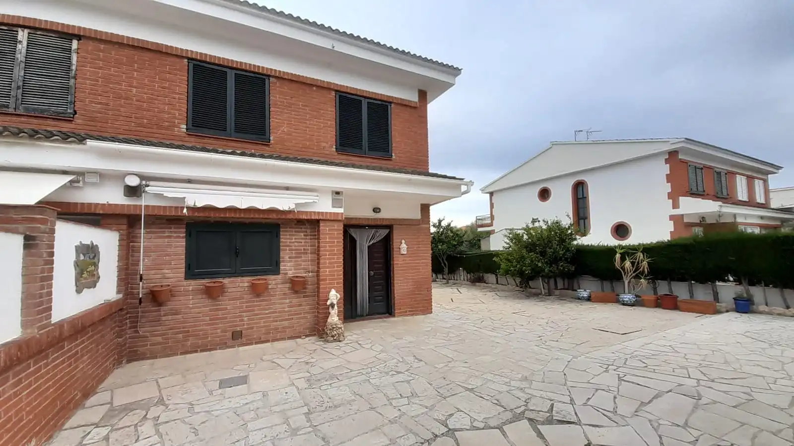 Adosado con terraza en venta en Les Tres Cales