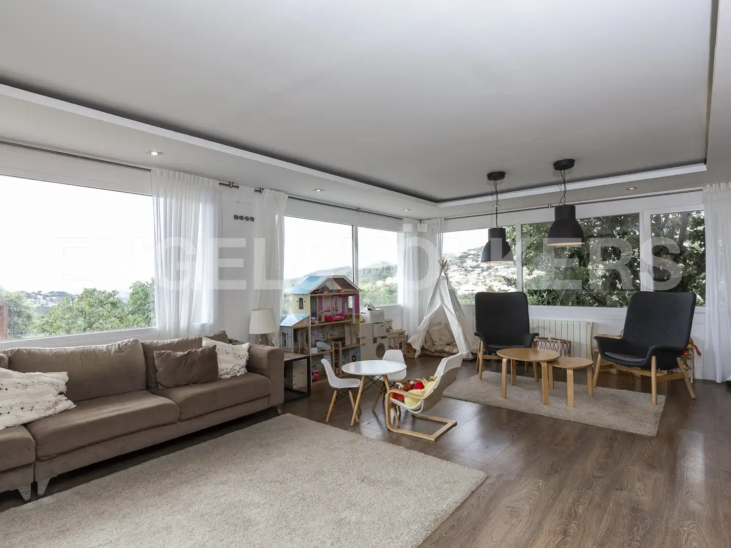 Living room of Country homes for sale in Caldes de Montbui  with Air Conditioner, Heating and Private garden