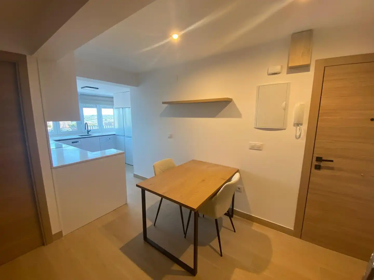 Kitchen of Flat for share in Badajoz  with Air Conditioner and Furnished
