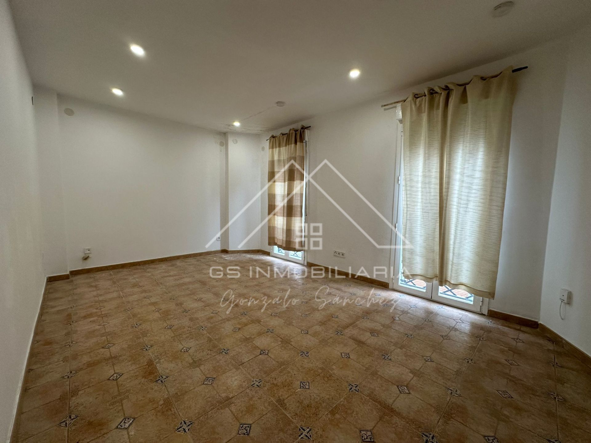 Piso en venta en Las Tinajerías - Juderías