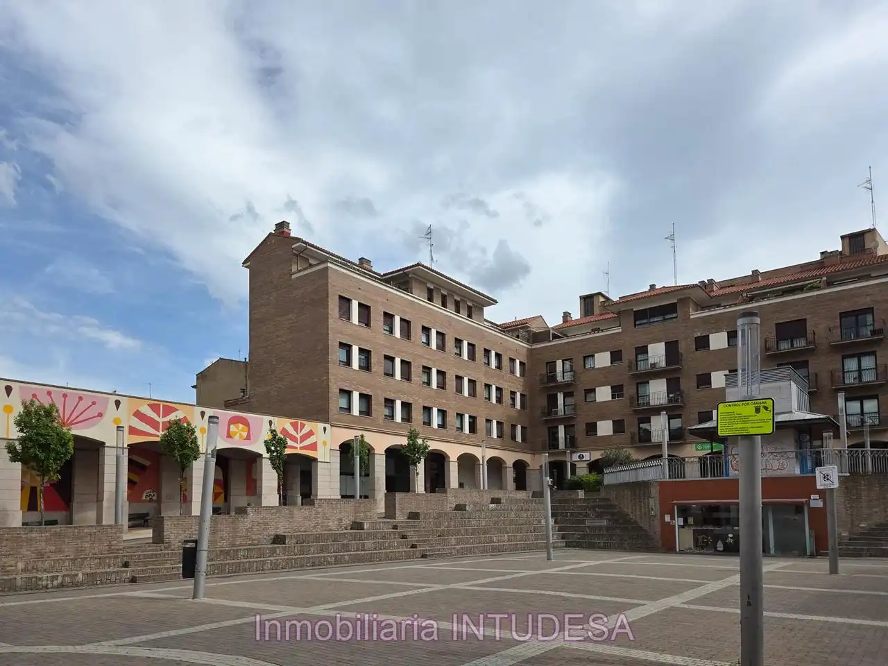Vista exterior de Piso en venta en Tudela con Aire acondicionado, Calefacción y Parquet