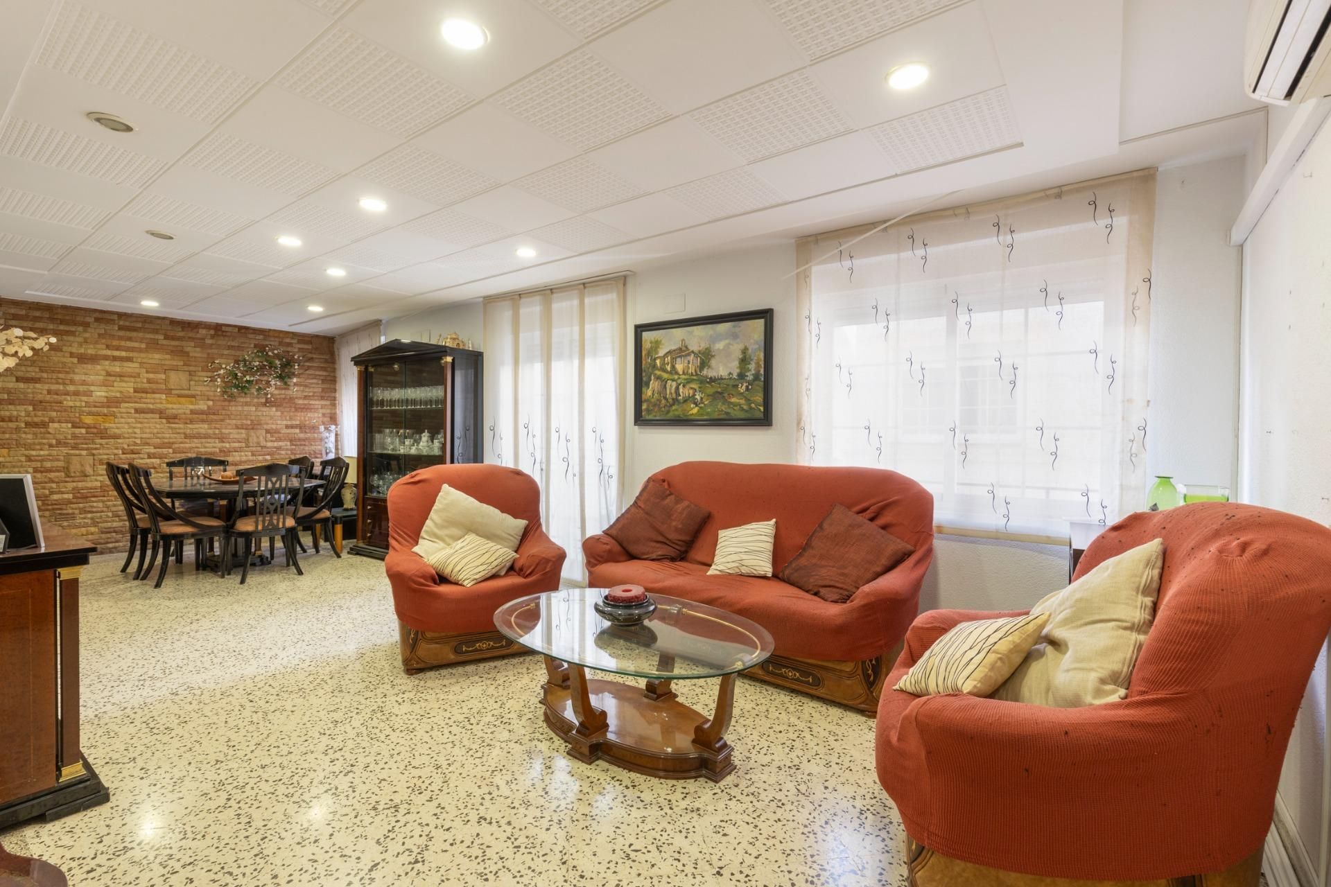 Living room of Flat for sale in Órgiva  with Air Conditioner, Heating and Storage room