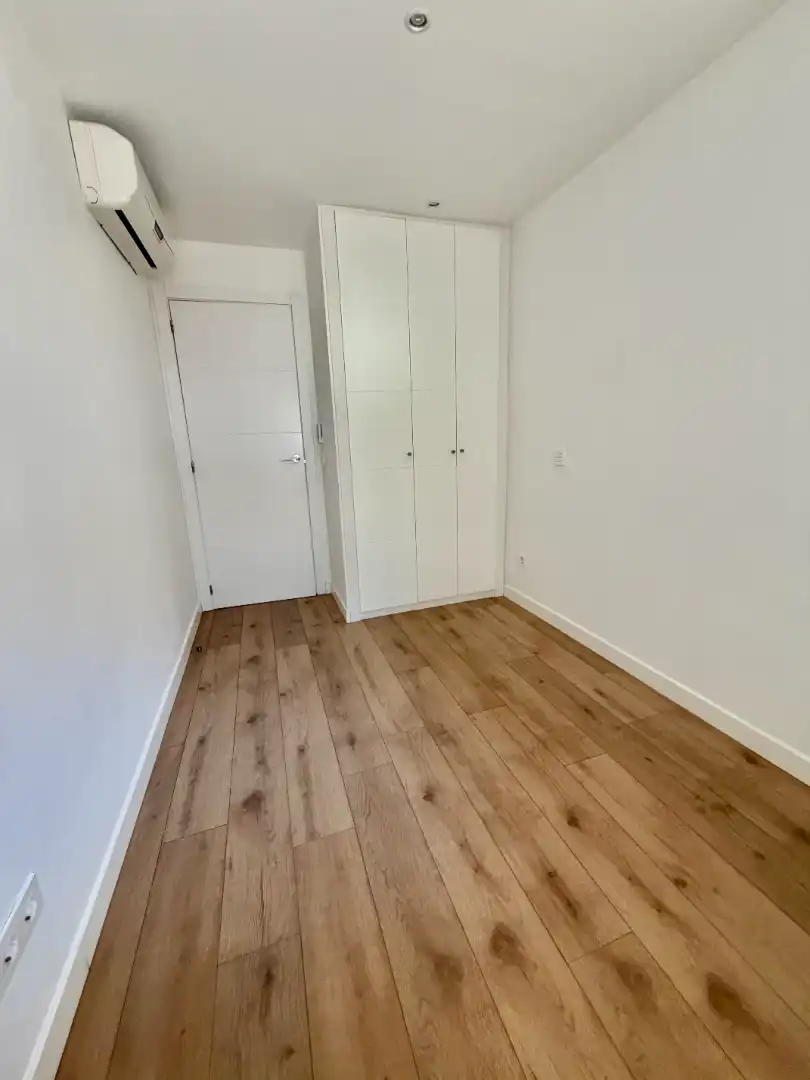 Piso con ascensor en venta en Calle de Salas Barbadillo, imagen 25