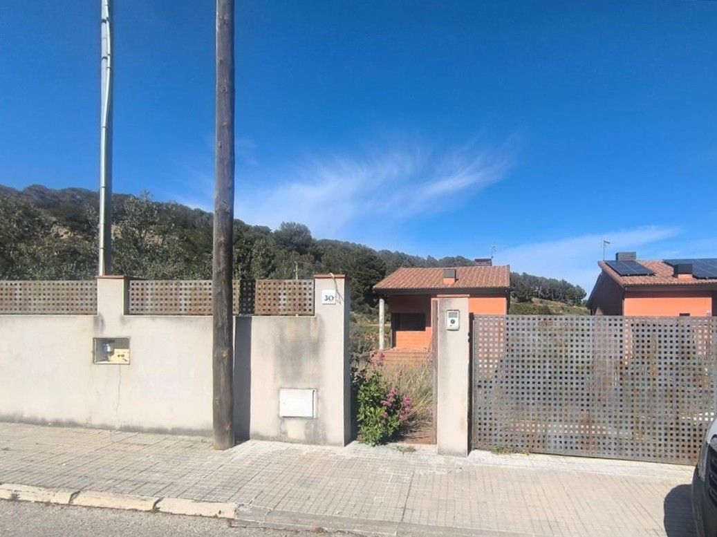 Exterior view of House or chalet for sale in Font-rubí