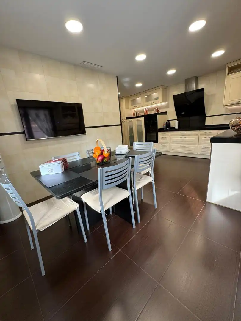 Comedor de Casa o chalet en venta en Navalcarnero con Aire acondicionado, Jardín privado y Terraza
