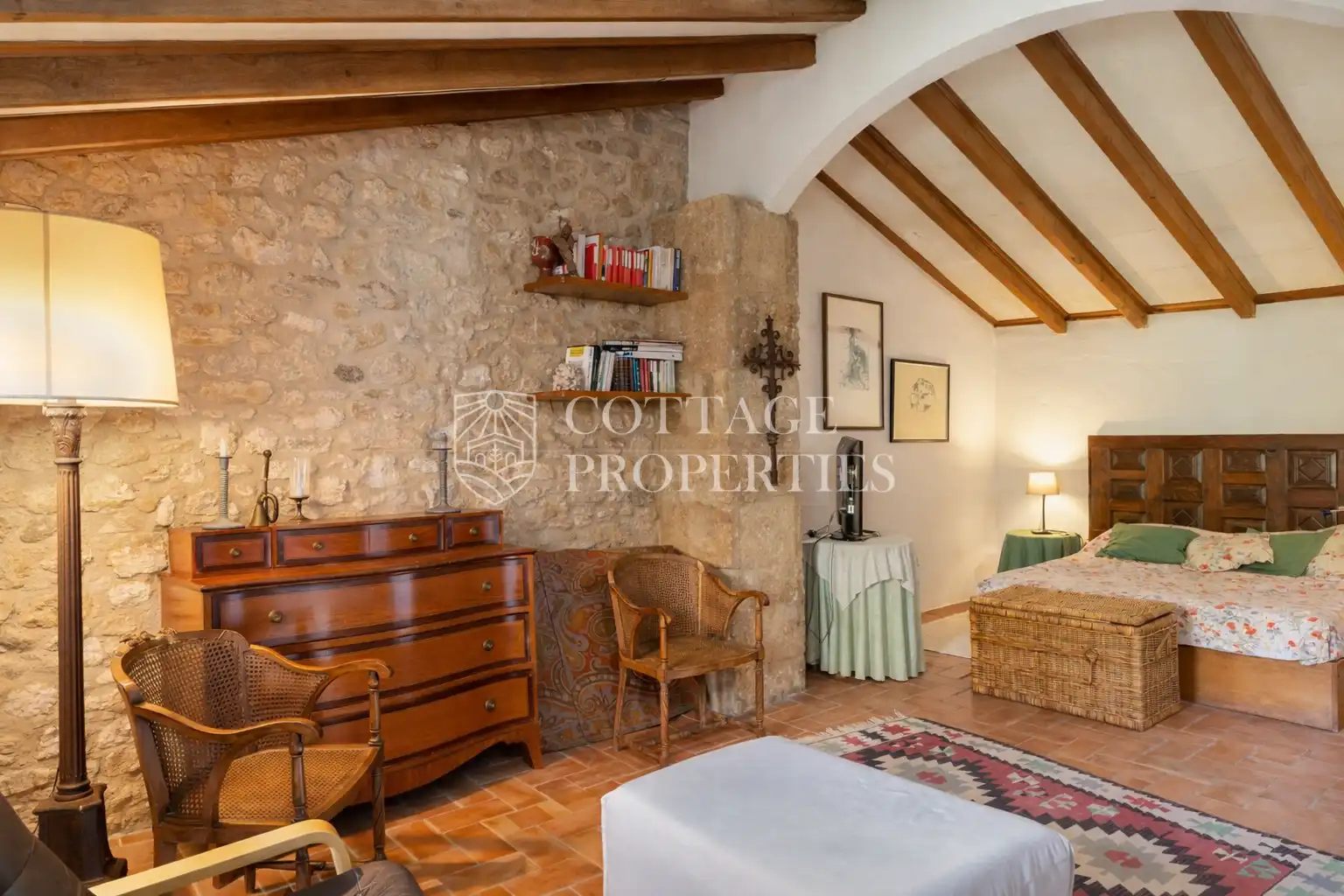 Sala d'estar de Finca rústica en venda en Bàscara amb Aire condicionat, Calefacció i Terrassa