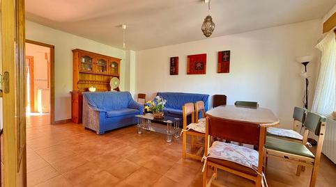 Foto 3 de Casa adosada en venda a De Pablo Picasso, Santa Cruz del Valle, Ávila