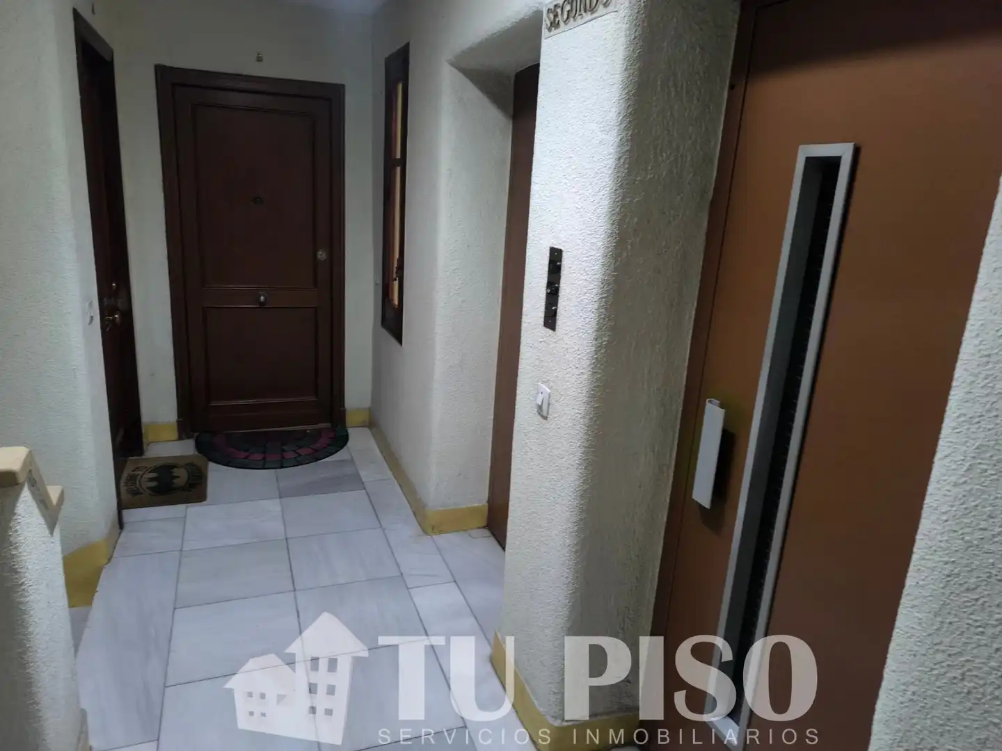 Piso en venta en Madrid con Calefacción, Trastero y Amueblado