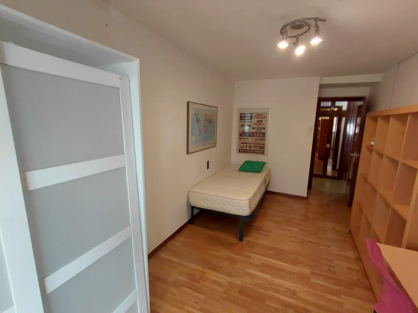 Dúplex de alquiler en A Coruña Capital  con Jardín privado, Parquet y Amueblado