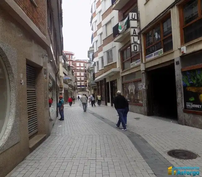 Exterior view of Flat for rent in Astorga  with Heating, Terrace and Storage room