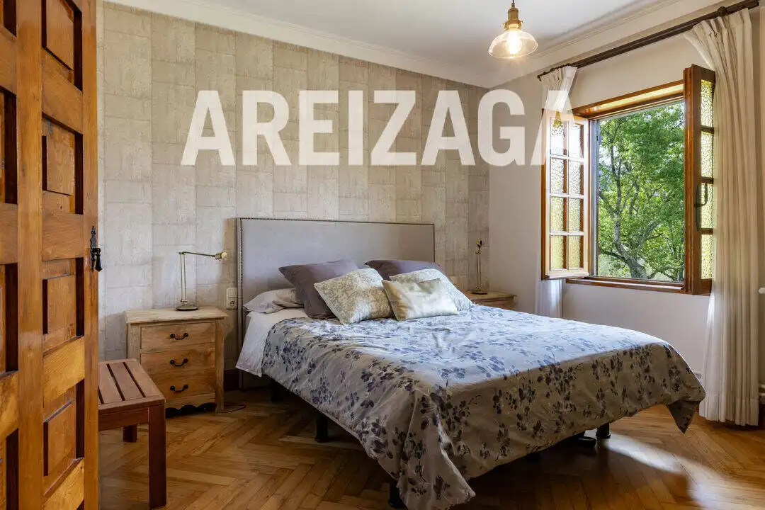 Habitación de Casa o chalet en venta en Errenteria con Calefacción, Terraza y Piscina