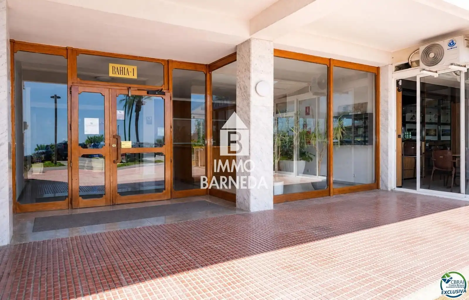 Flat for sale in Empuriabrava  with Air Conditioner, Heating and Terrace