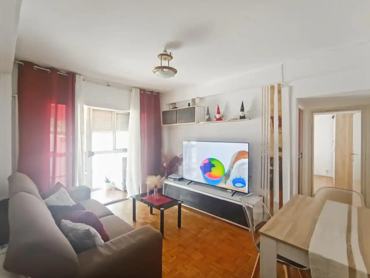 Sala d'estar de Pis en venda en Madrid amb Calefacció, Parquet i Terrassa