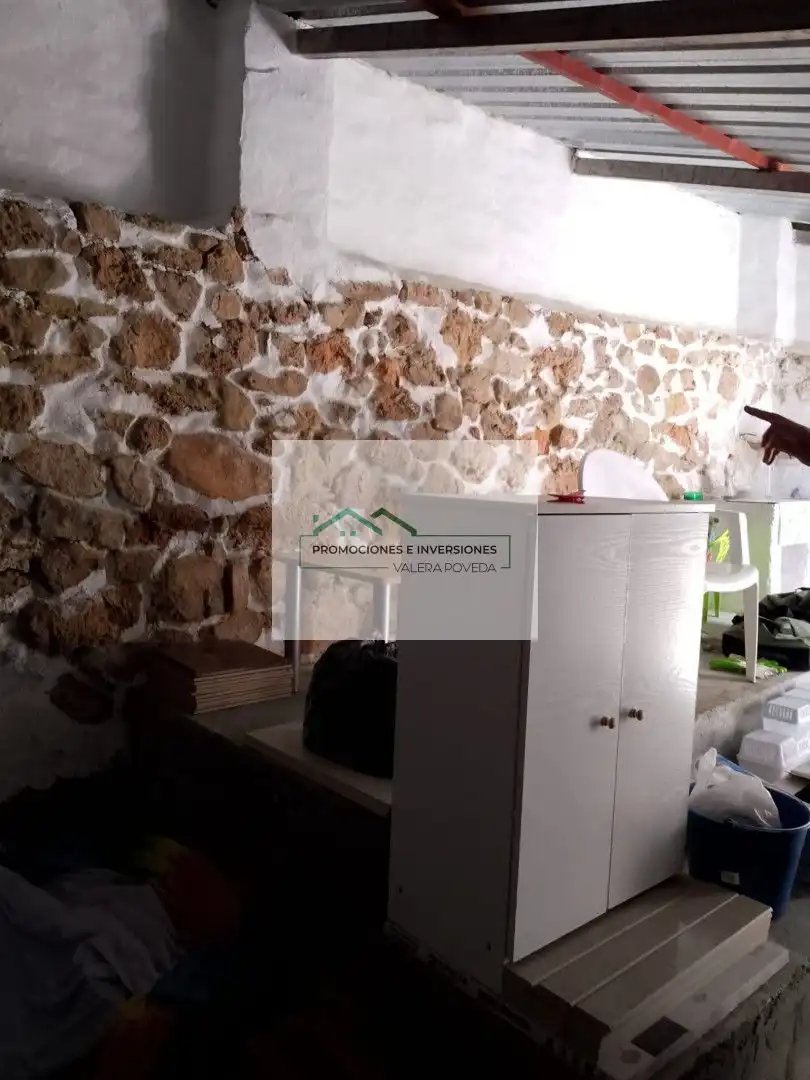 Casa o xalet en venda en Enguídanos amb Moblat