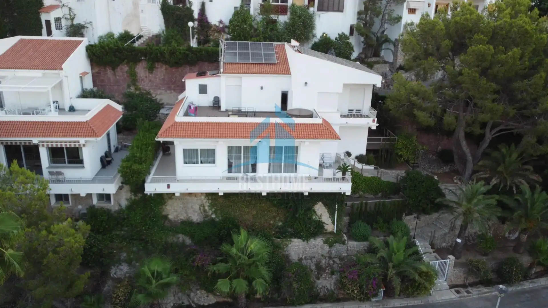 Exterior view of Houses for sale in Cullera  with Air Conditioner, Terrace and Jacuzzi