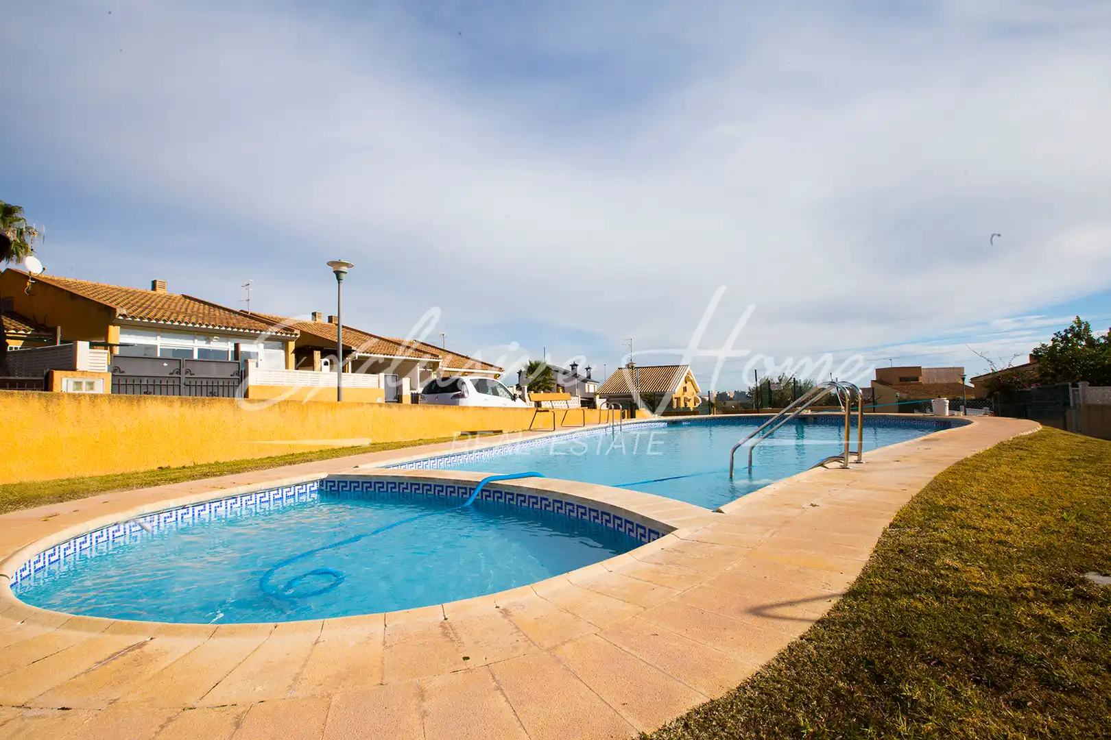 Schwimmbecken von Haus oder Chalet zum Verkauf in Peñíscola / Peníscola mit Klimaanlage, Heizung und Privatgarten
