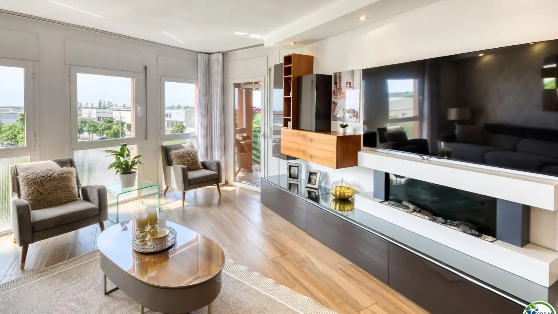 Living room of Flat for sale in Figueres  with Air Conditioner, Heating and Terrace