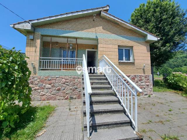 Casa-chalet en Venta en N/A en Ribera de Arriba