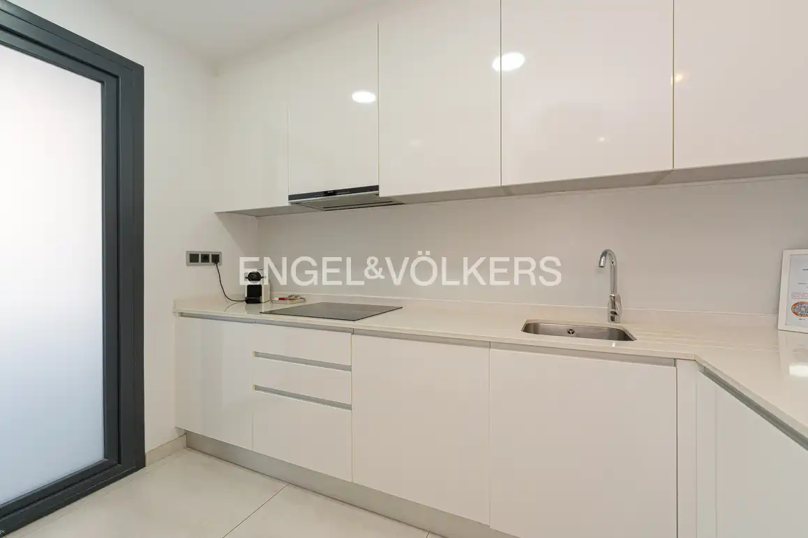 Appartement compact avec piscine à vendre à Avenida República Argentina, imagen 10