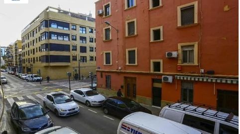 Foto 3 de Pis en venda a Calle de la Sierra de Agullent, Barrio de Benicalap, Valencia Capital