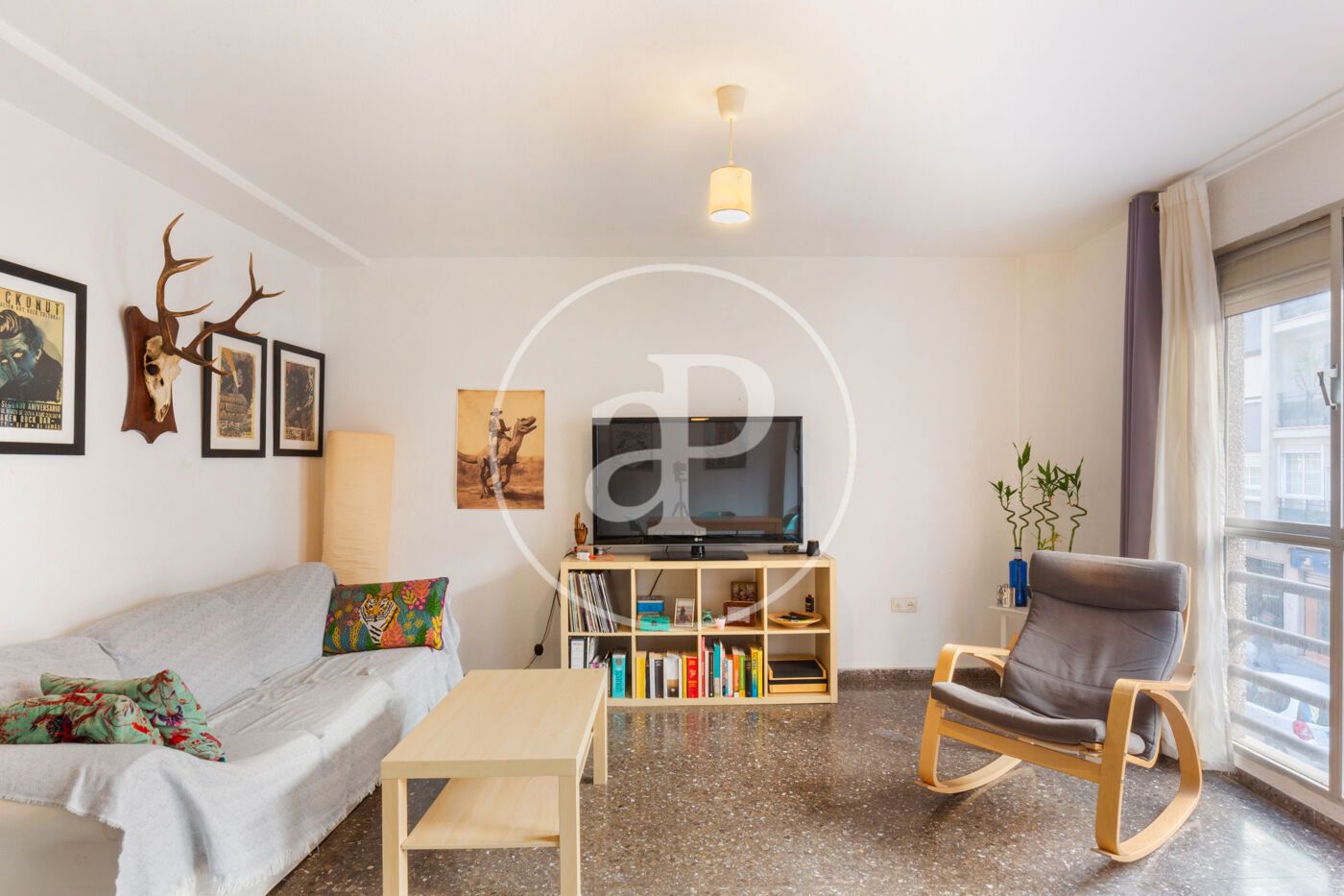Living room of Flat for sale in  Valencia Capital  with Heating and Balcony