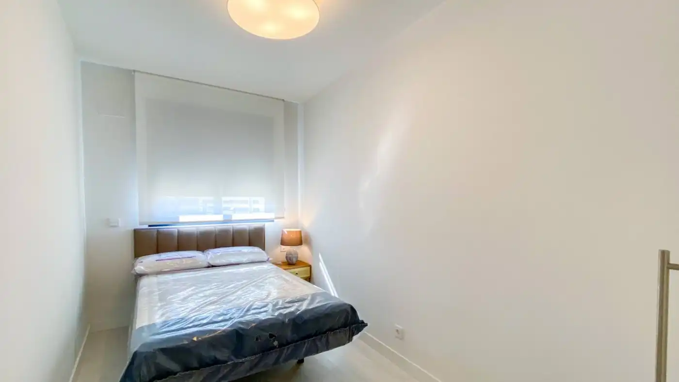 Schlafzimmer von Wohnung zur Miete in Málaga mit Klimaanlage, Heizung und Privatgarten