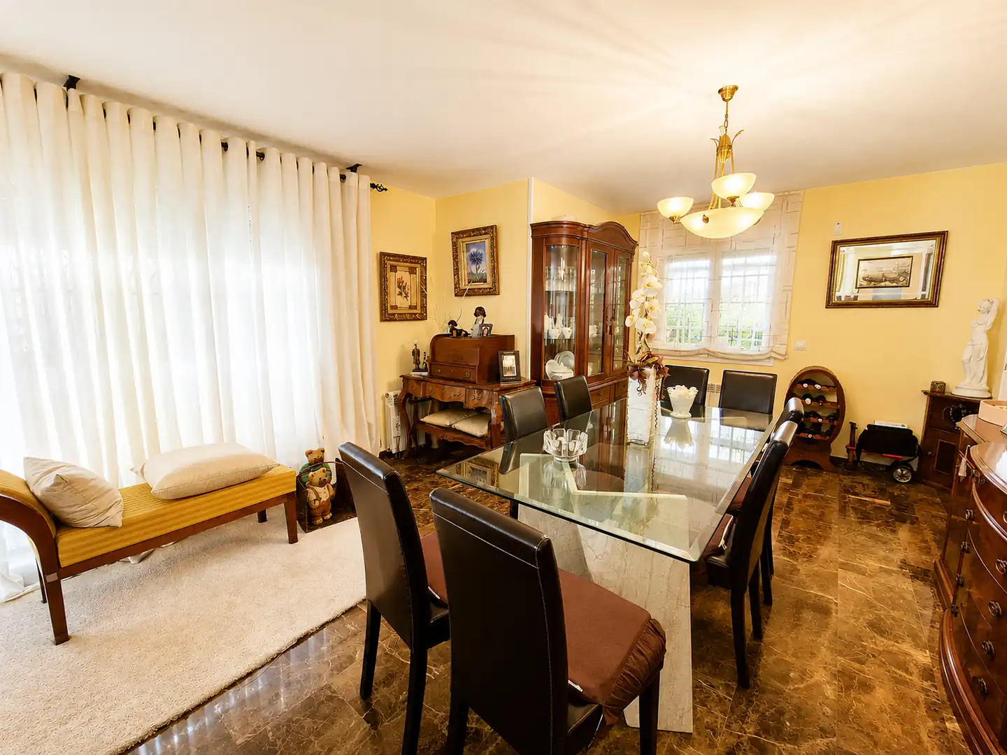 Chalet con piscina en venta en Carrer Moscú 61, imagen 9