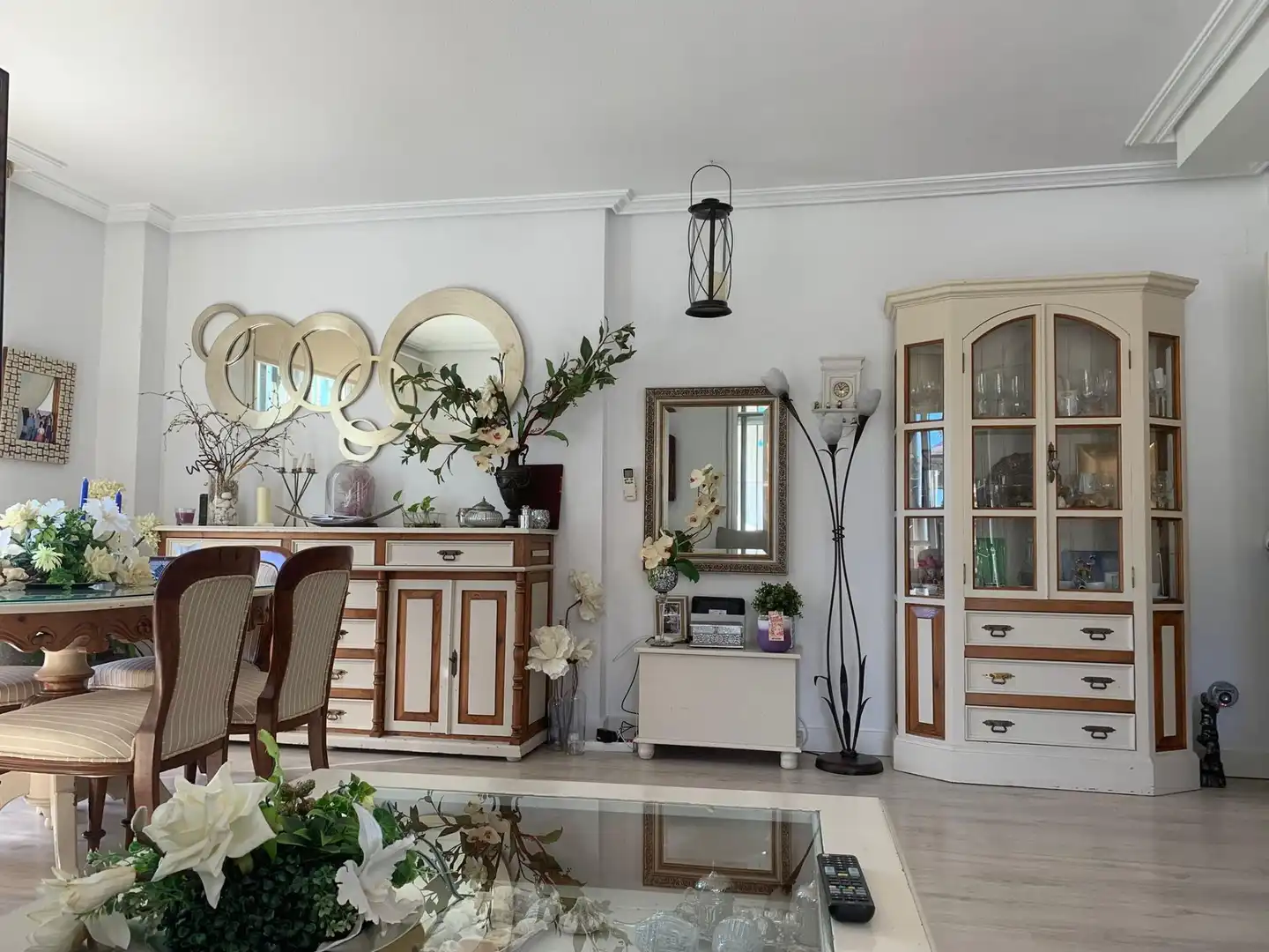 Sala de estar de Apartamento en venta en Marbella con Aire acondicionado, Calefacción y Jardín privado
