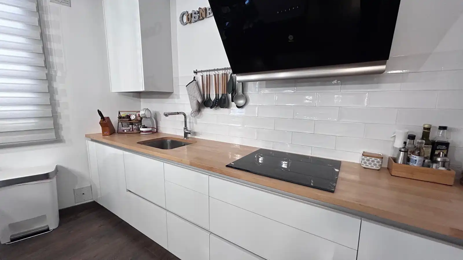 Cocina de Planta baja en venta en Sant Boi de Llobregat con Trastero y Piscina