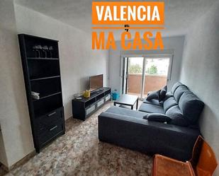 Living room of Flat to rent in  Valencia Capital  with Air Conditioner and Balcony