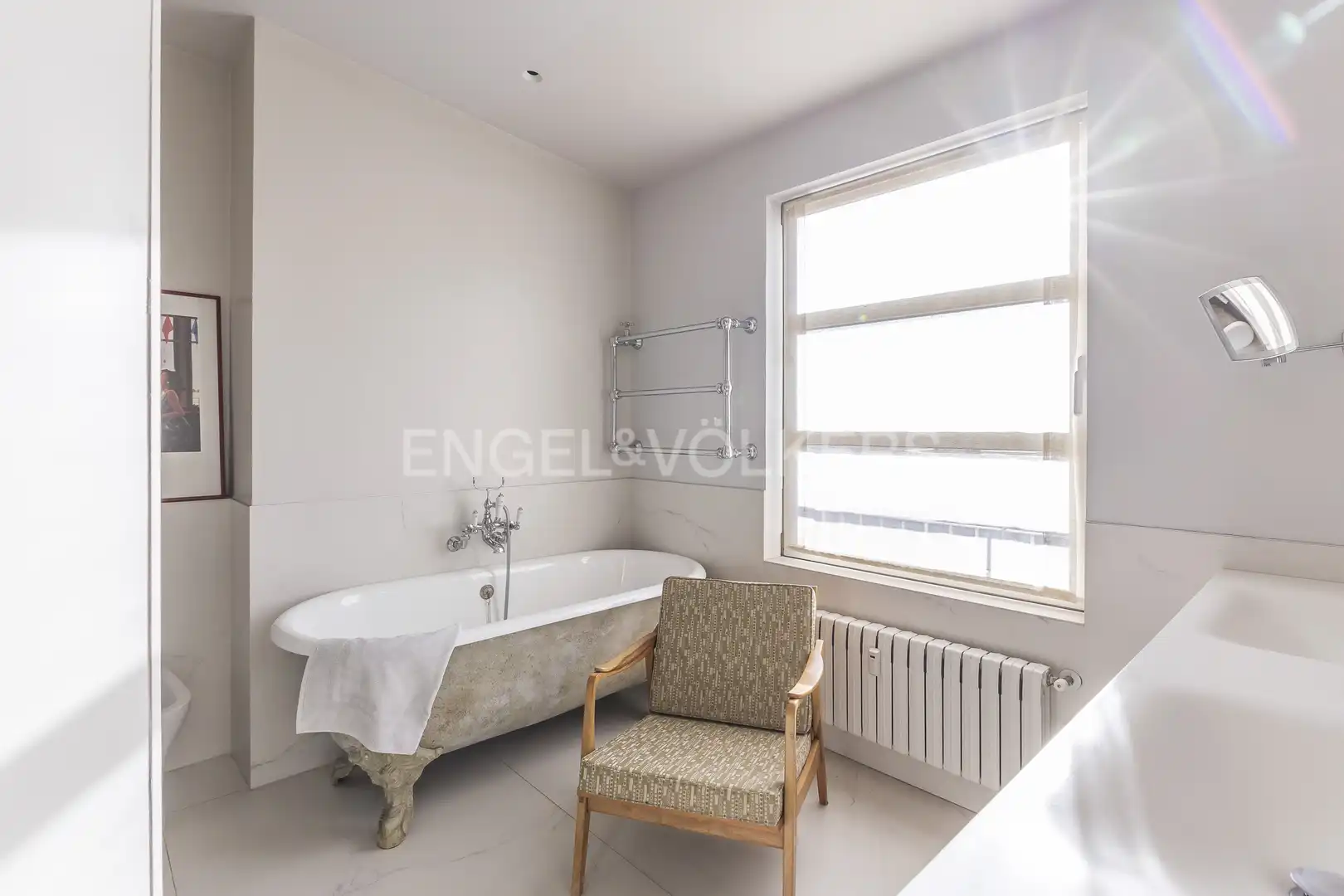 Badezimmer von Dachboden zum Verkauf in Madrid mit Klimaanlage, Heizung und Terrasse