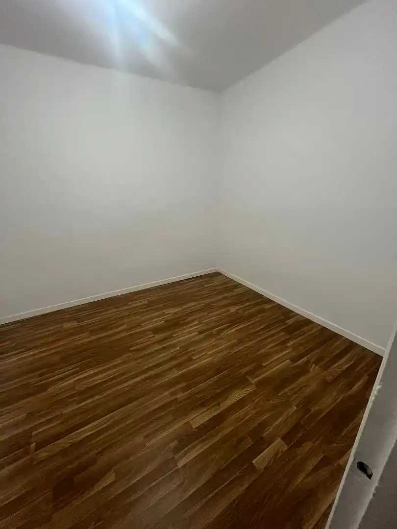 Piso en venta en L'Hospitalet de Llobregat con Alarma