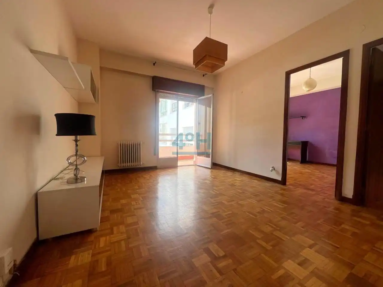 Sala de estar de Piso en venta en Ourense Capital  con Calefacción y Balcón