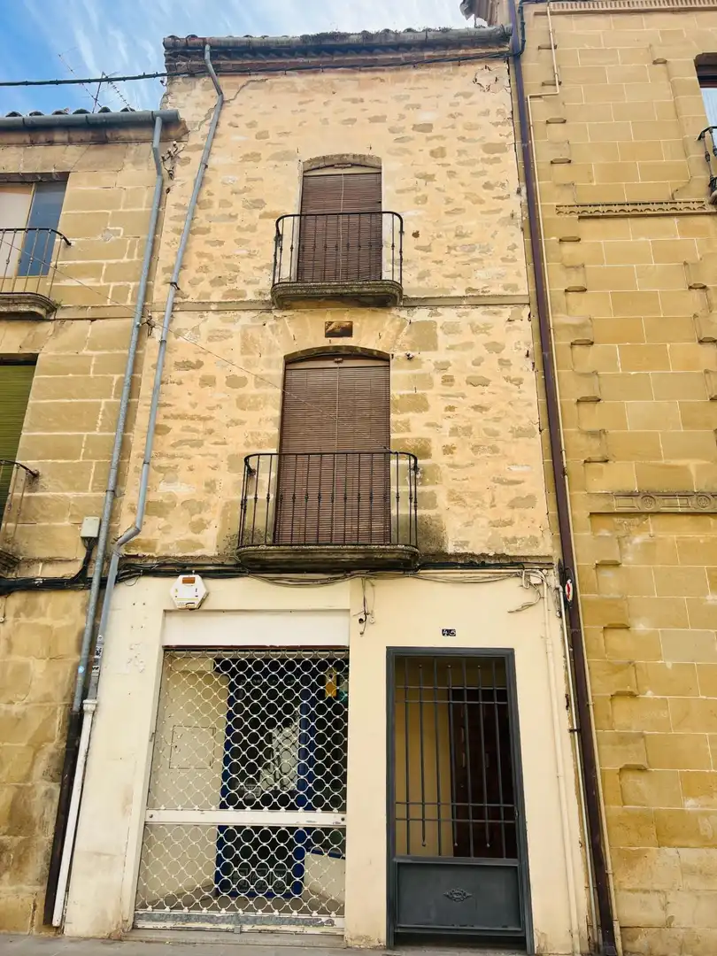 Vista exterior de Casa o xalet en venda en Úbeda amb Terrassa
