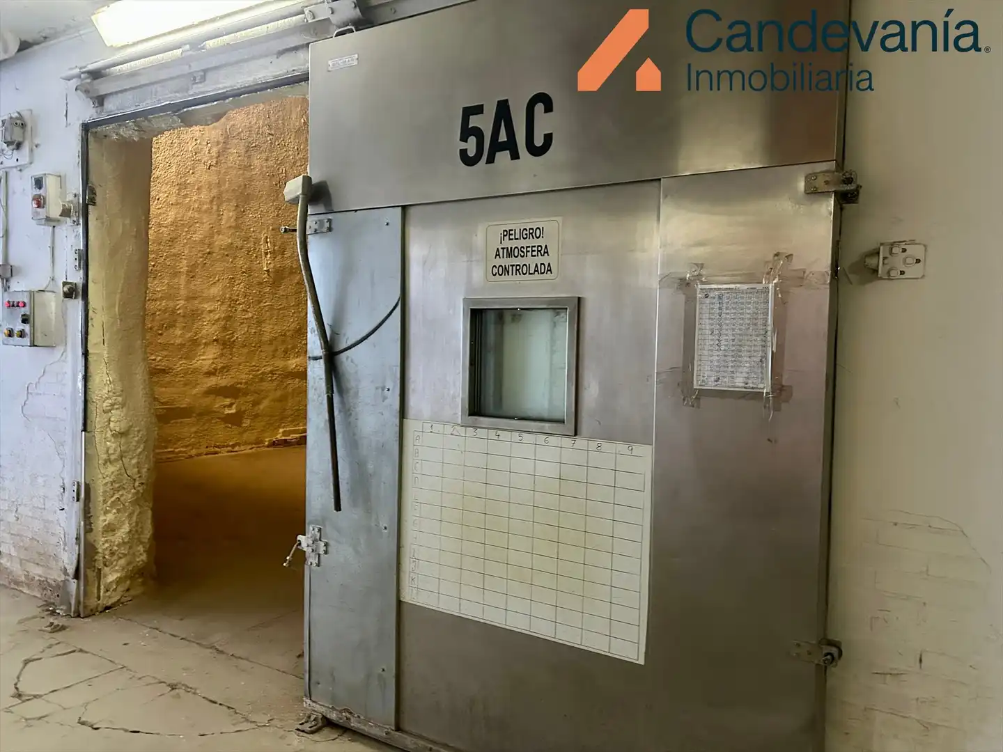 Nave industrial en venta en Zuera