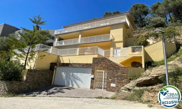 Maison avec piscine à vendre à DE MIRO 51