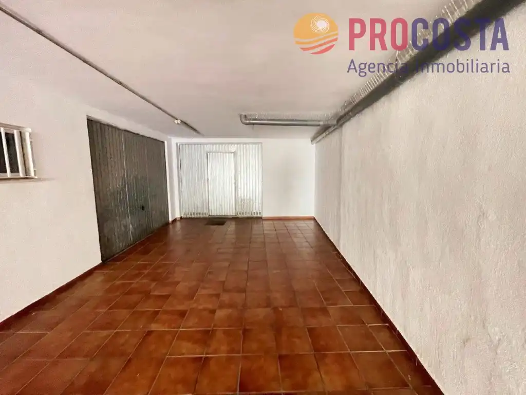 Casa adosada en venta en Almuñécar con Terraza