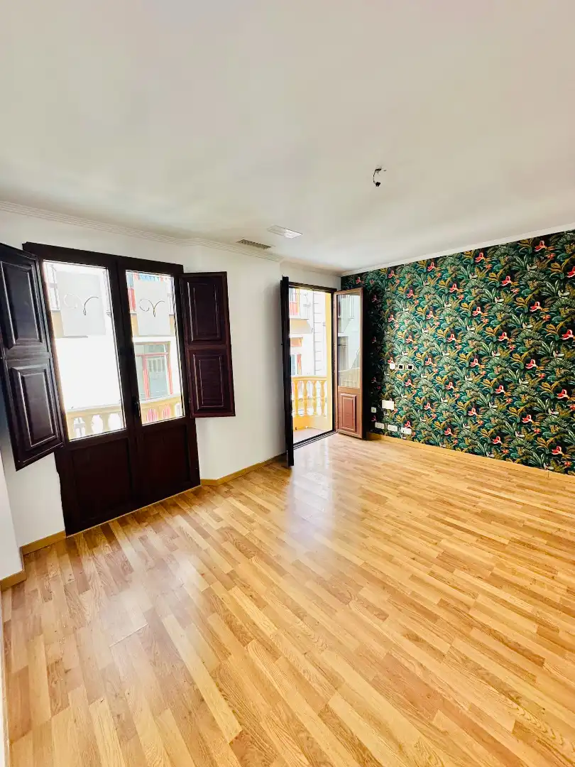 Bedroom of Flat for rent in Granada  with Air Conditioner, Heating and Parquet flooring