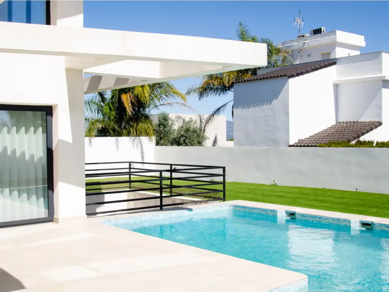 Piscina de Casa o xalet en venda en Bétera amb Aire condicionat, Jardí privat i Terrassa