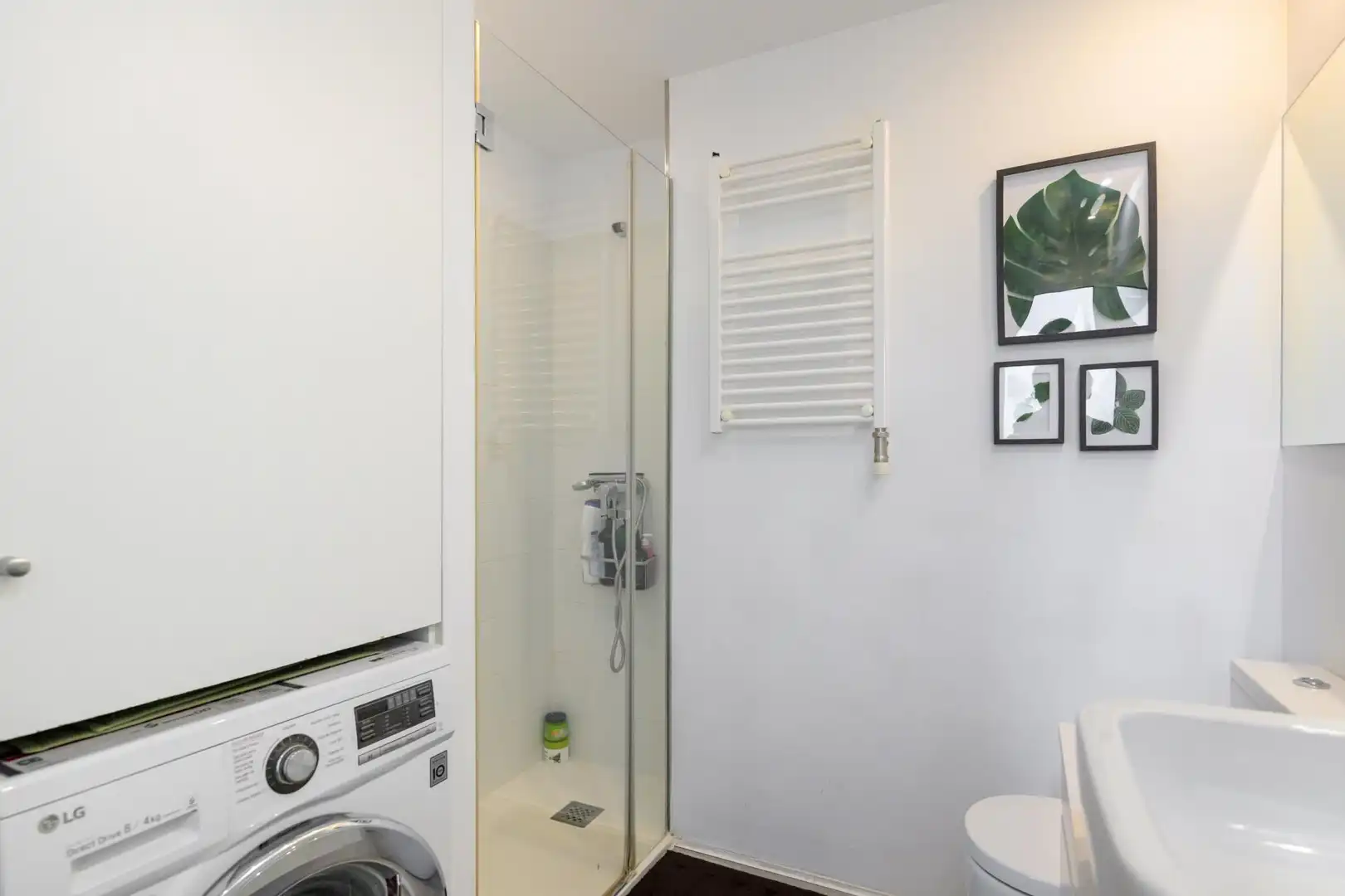 Baño de Piso en venta en Esplugues de Llobregat con Calefacción y Jardín privado