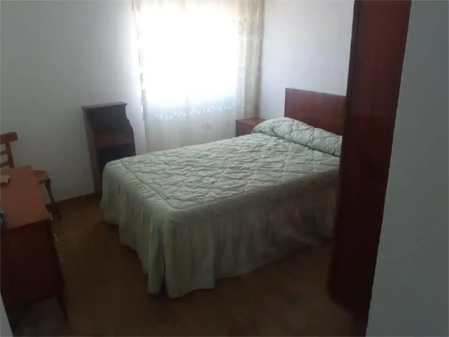 Dormitori de Casa o xalet en venda en La Bañeza 