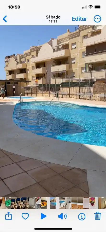 Piscina de Apartament en venda en Torrox amb Aire condicionat, Calefacció i Terrassa