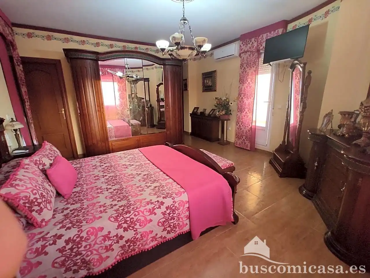 Casa o xalet en venda a Hortensia, Linarejos