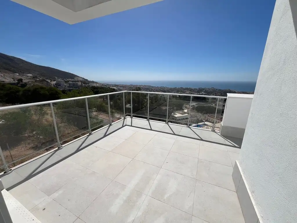 Terraza de Ático en venta en Benalmádena con Terraza y Piscina comunitaria