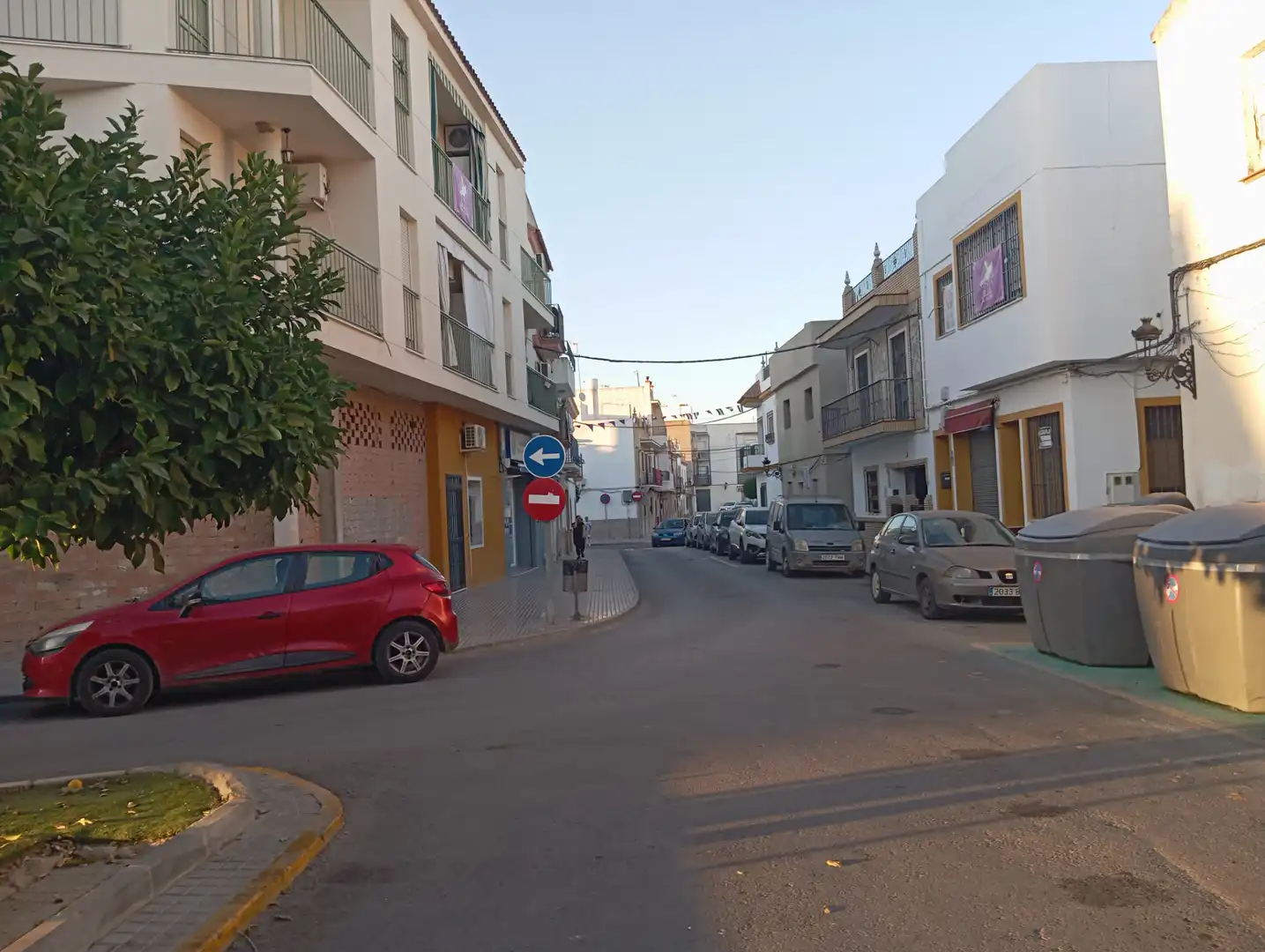 Gewerbefläche zum Verkauf in Calle Matilde Casanova, imagen 2