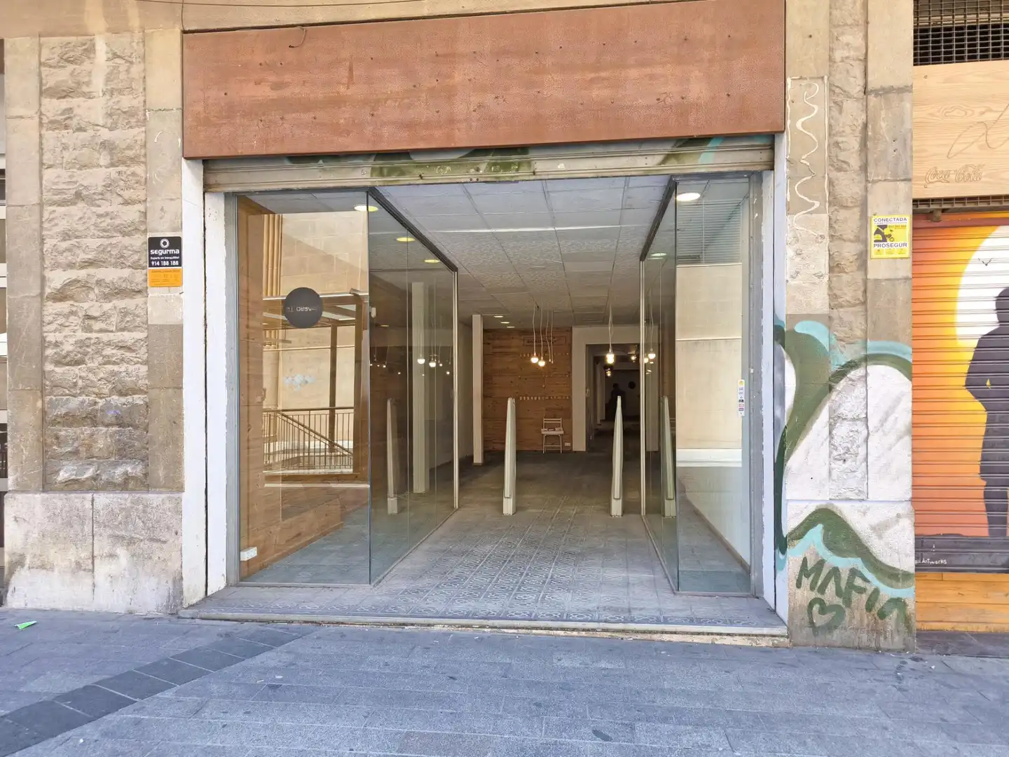Gewerbefläche zur Miete in Carrer de Reding