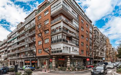 Exterior view of Flat for sale in  Madrid Capital  with Air Conditioner, Heating and Terrace