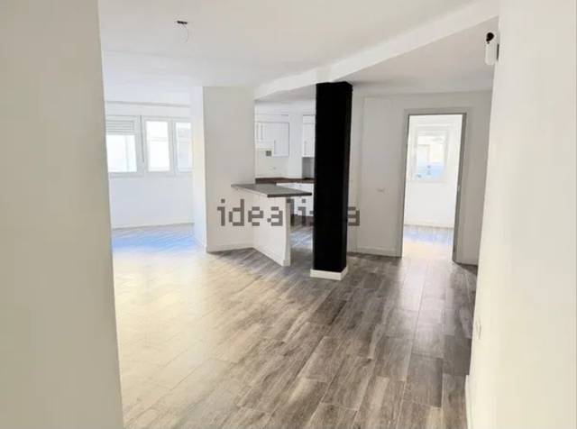 Piso en Venta en Nou Moles